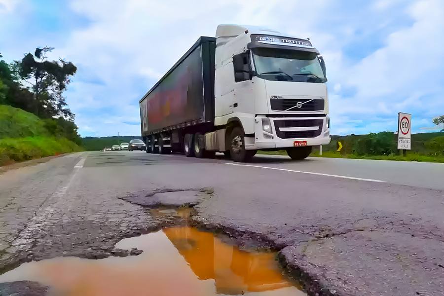 Impacto da Infraestrutura Rodoviária no Custo do Transporte: Por Que Investir é Essencial