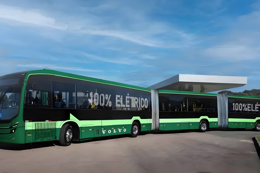 Volvo vende primeiros ônibus articulados e biarticulados elétricos